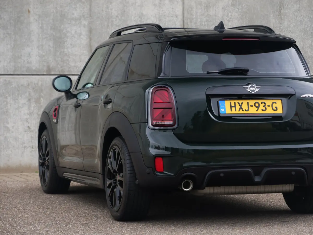 Mini 2.0 John Cooper Works ALL4 Chili | panorama | harman&kardon | keyless go&entry..