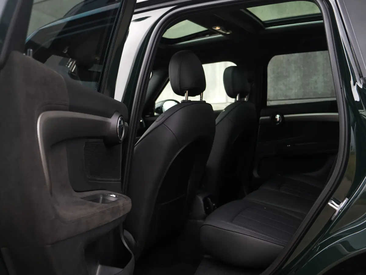 Mini 2.0 John Cooper Works ALL4 Chili | panorama | harman&kardon | keyless go&entry..