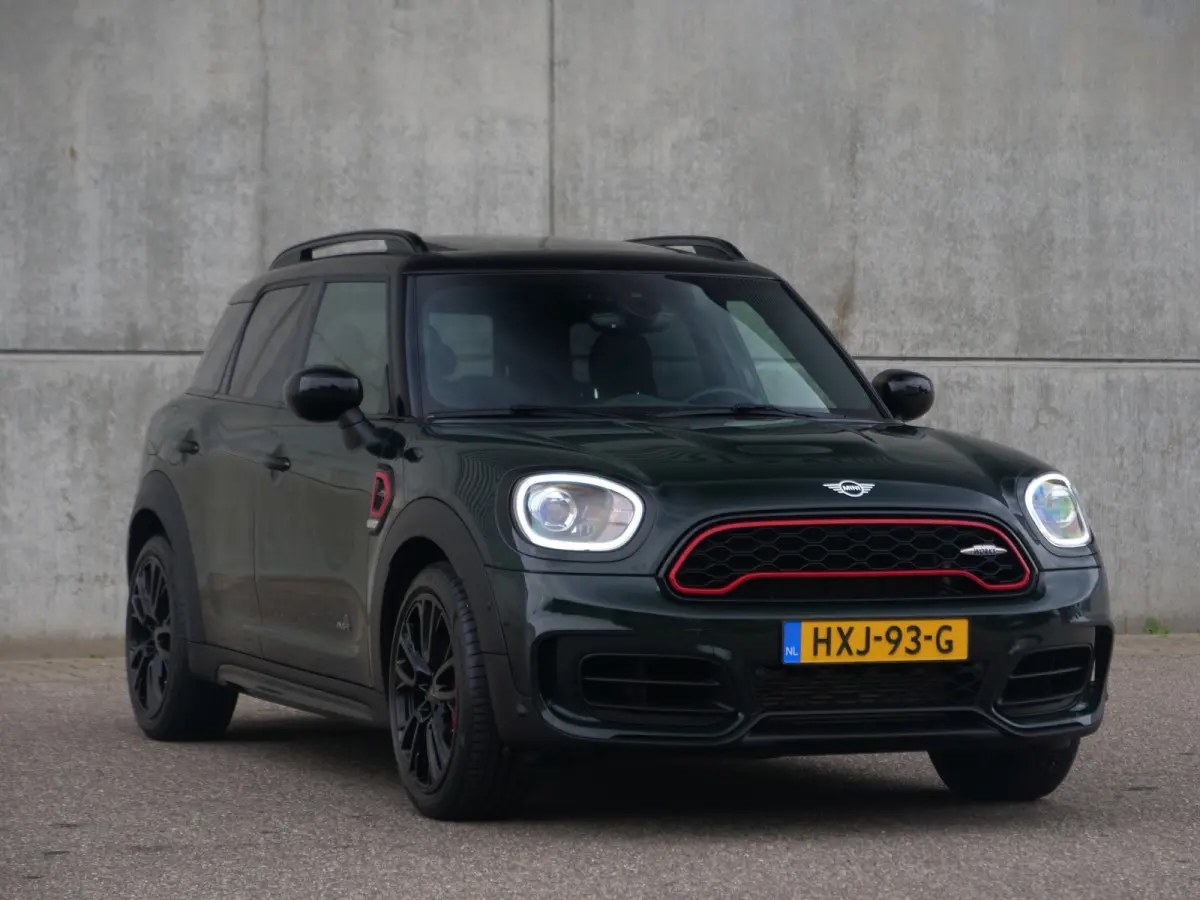 Mini 2.0 John Cooper Works ALL4 Chili | panorama | harman&kardon | keyless go&entry..
