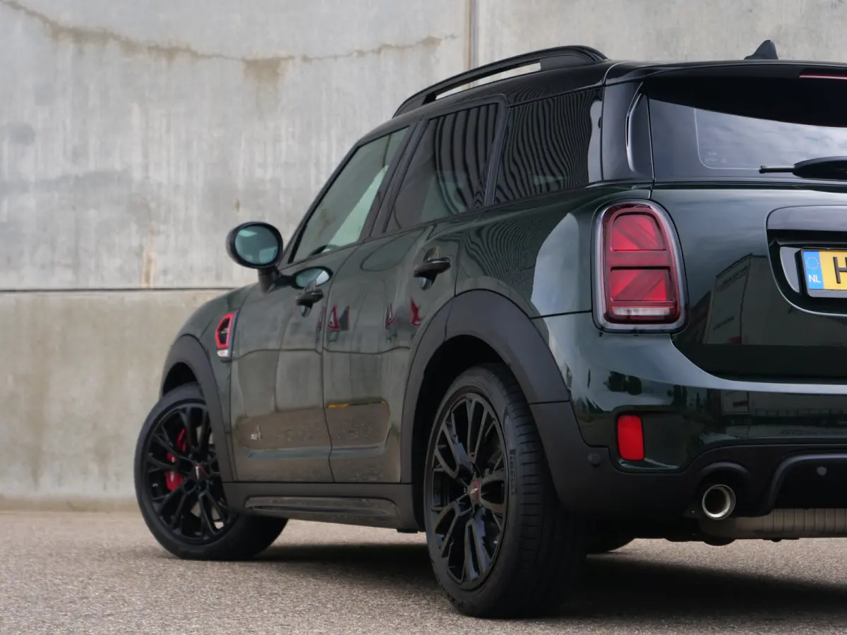 Mini 2.0 John Cooper Works ALL4 Chili | panorama | harman&kardon | keyless go&entry..