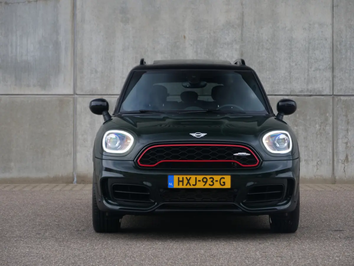Mini 2.0 John Cooper Works ALL4 Chili | panorama | harman&kardon | keyless go&entry..
