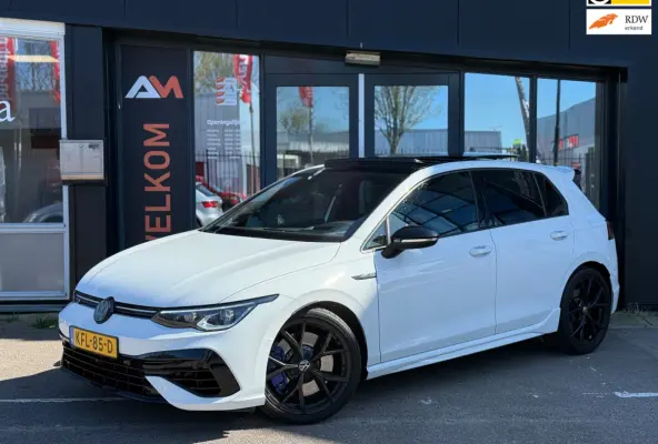 2.0 TSI R 4Motion | Pano | Akra | HUD | Memory