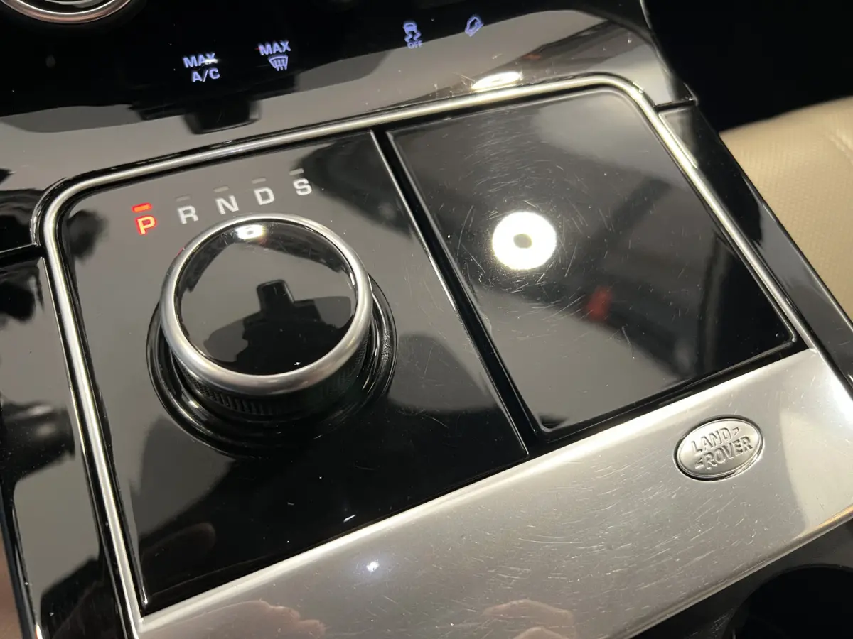 2.0 I4 Turbo AWD SE R-Dynamic | Navigatie | LM Velgen 20" | Lederen Bekleding | Cruise Control | Airco | Matrix LED Koplampen |Afn.Trekhaak |