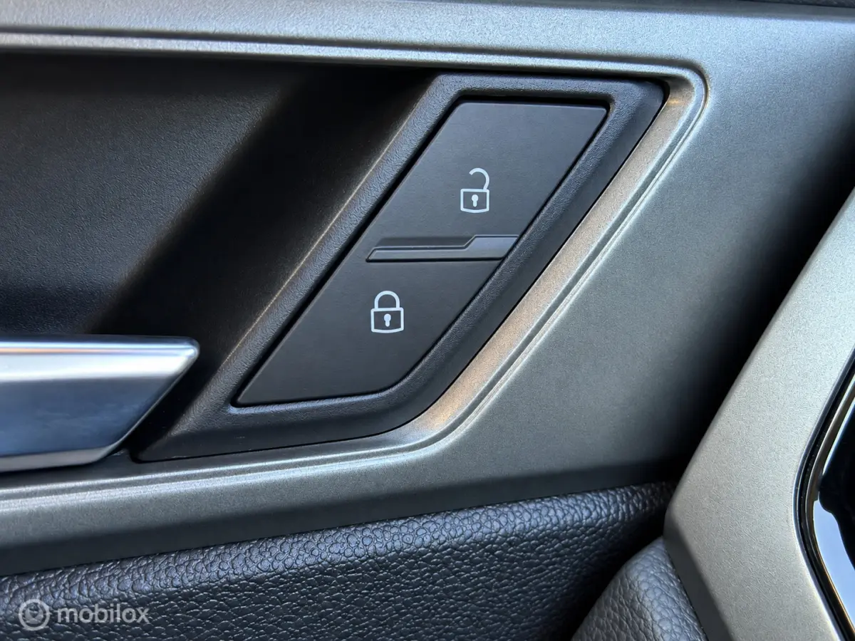 1.0 MPI Comfortline Business Apple carplay