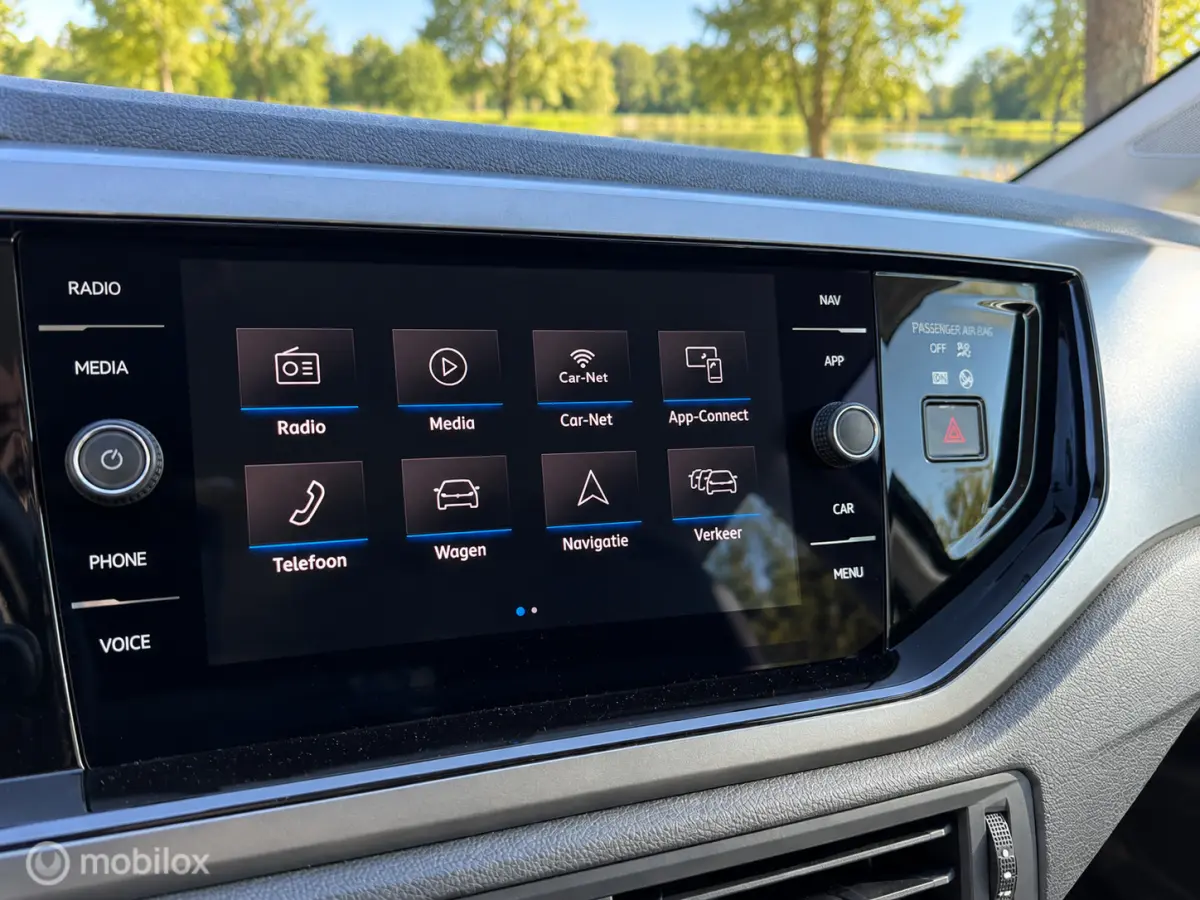 1.0 MPI Comfortline Business Apple carplay