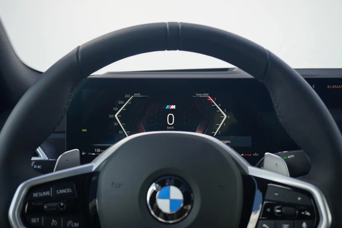 318i M Sportpakket | Trekhaak | High Executive | Comfort Pack | Innovation Pack