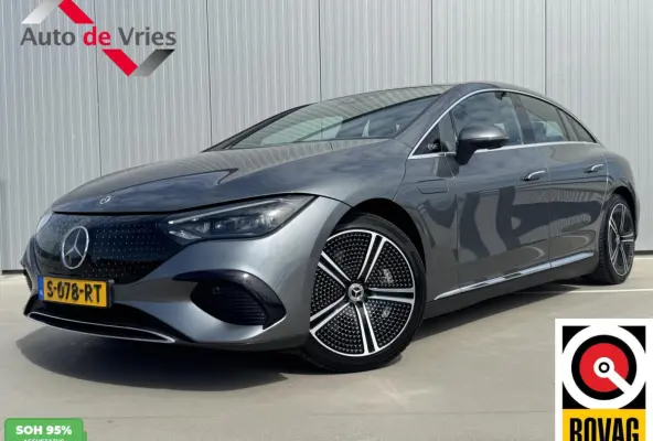 300 Luxury Line 89 kWh|Trekhaak|NL-Auto