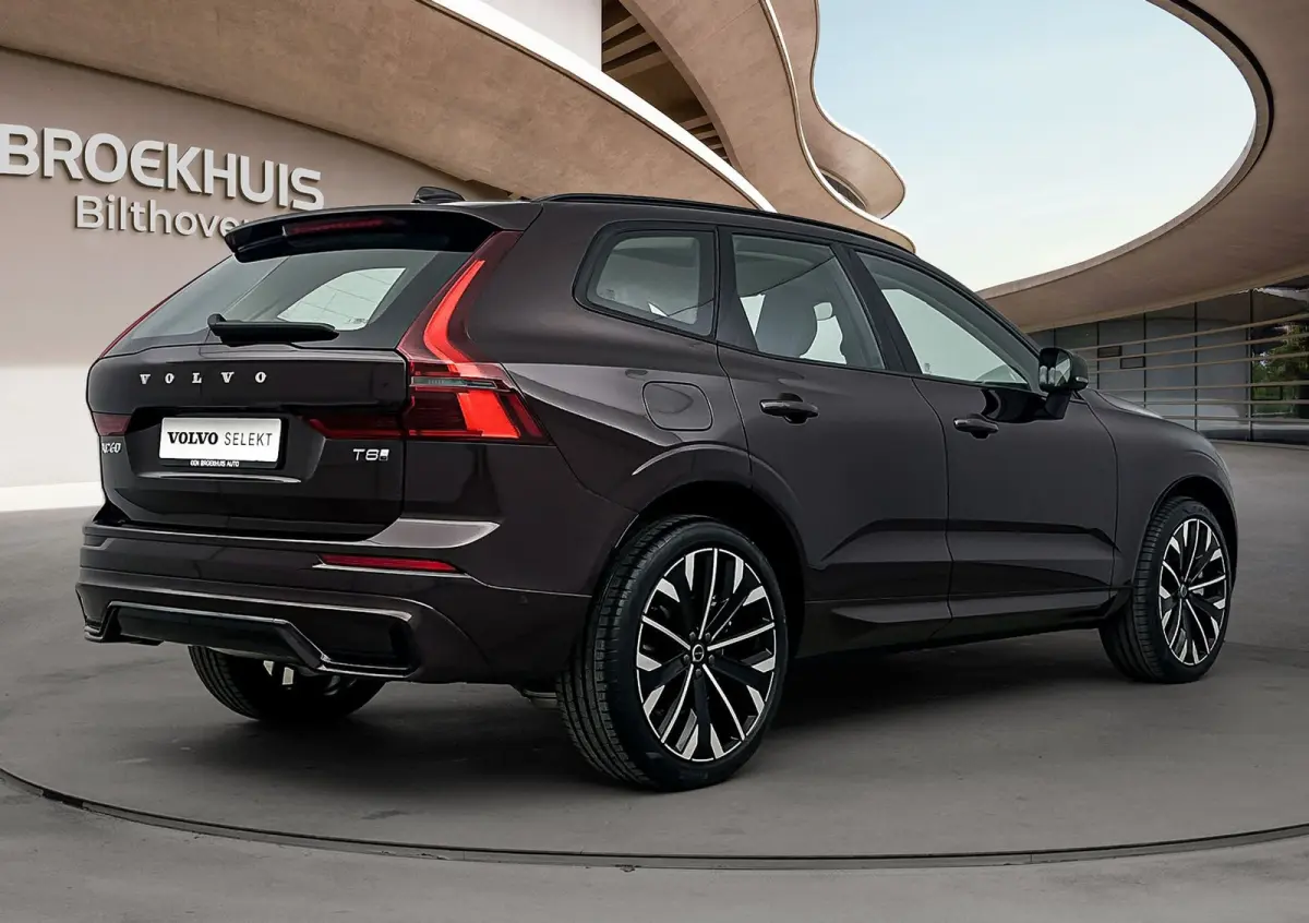 Facelift T8 Ultra Executive Edition Dark | Executive Pack | Bowers & Wilkins | Luchtvering | Nappa Leder + Stoel verwaring / Ventilatie / Massage | Gelamineerde zijruiten |