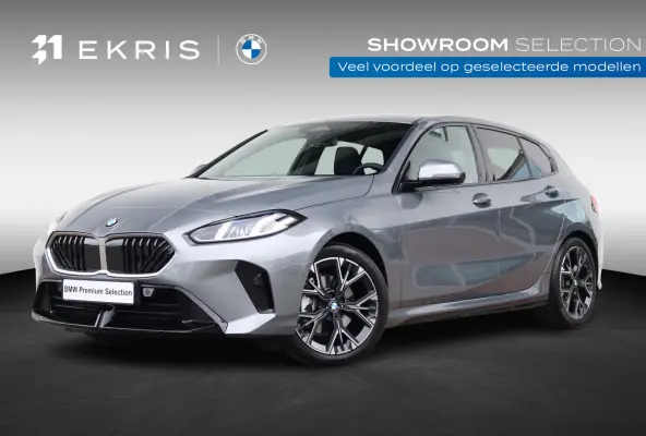 120 M Sport Design Edition M Sportpakket/ Stuurwielrand verwarmd/ Achteruitrijcamera/ Getint Glas/ Sportstoelen/ Driving Assistant