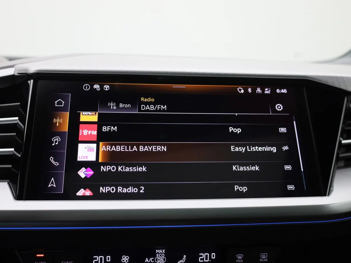 45 Edition 82 kWh l Adaptive cruise control l Glazen panoramadak l Stoelverwarming l Dodehoekdetectie l Geheugen best. stoel l 360 graden camera l Climate control l Head-up display l Trekhaa