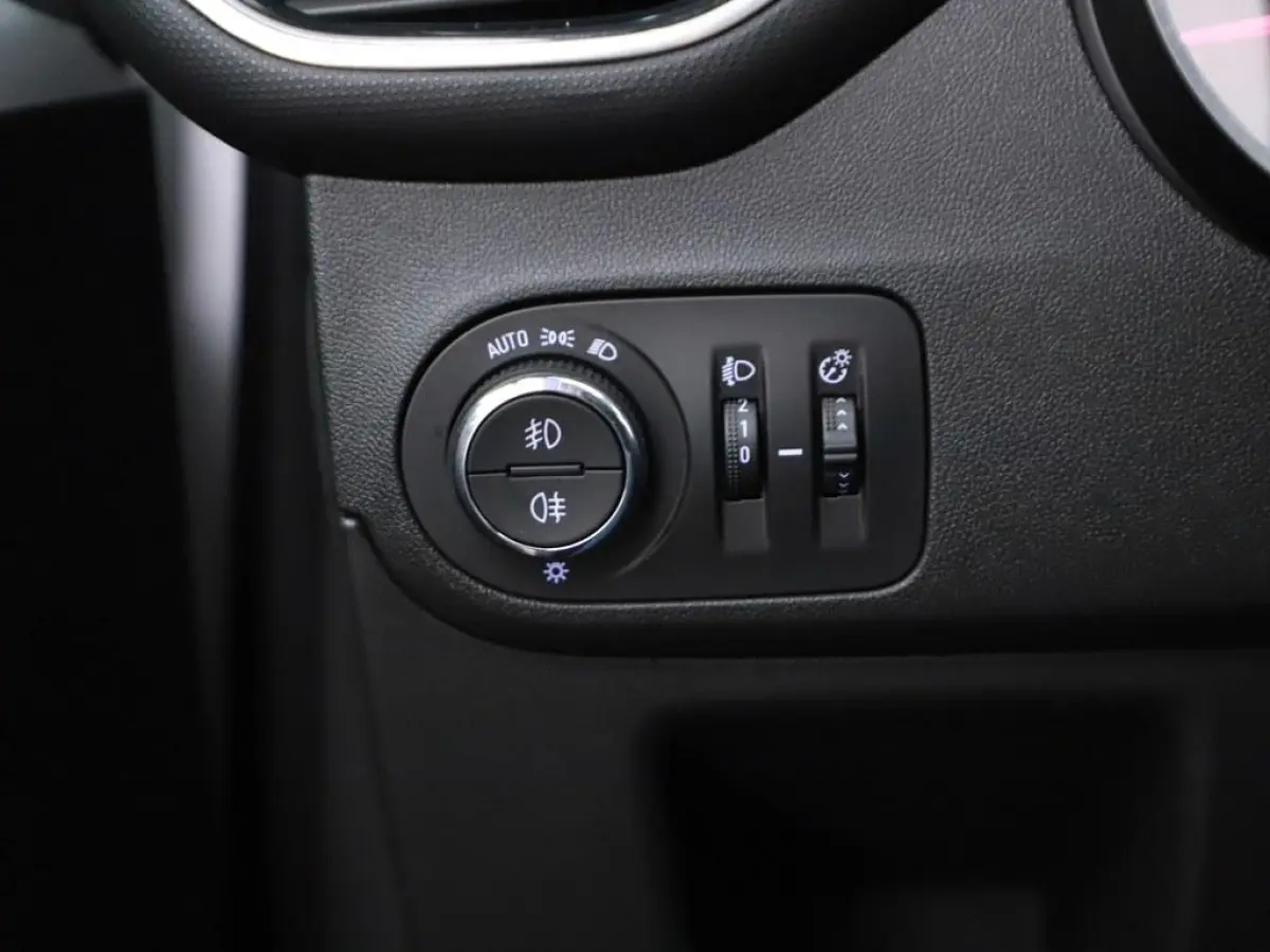 1.2 Turbo 110pk Elegance Nav/Led/Camera/Agr/ H.Leder/El.Pakket/4Seizoenenbanden