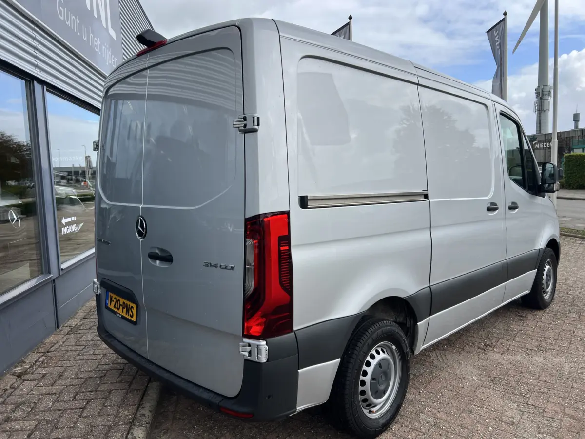 314 CDI LED/ Bedrijfswageninrichting