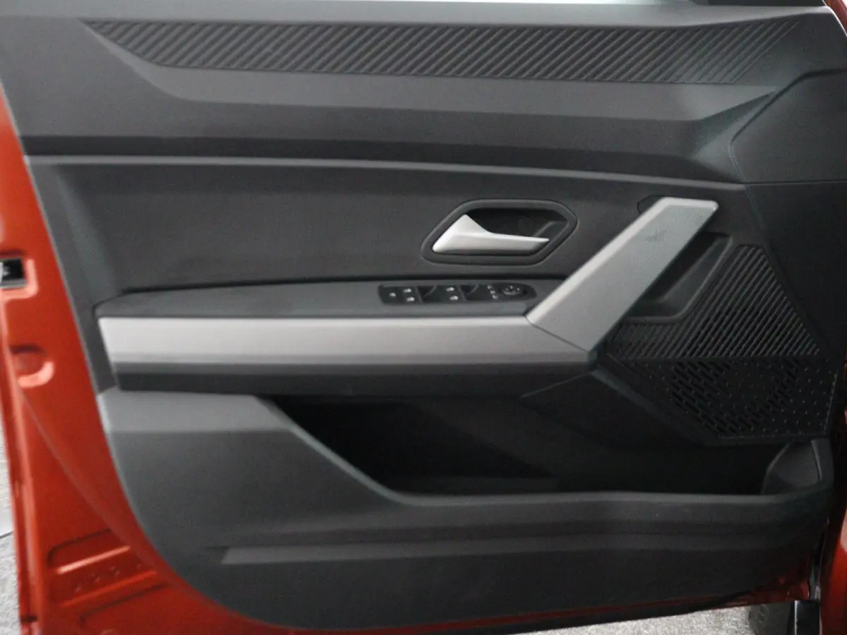 limited edition hybrid 155 | Parkeercamera | Navigatie | Stoel-, Stuur- & Voorruitverw. |