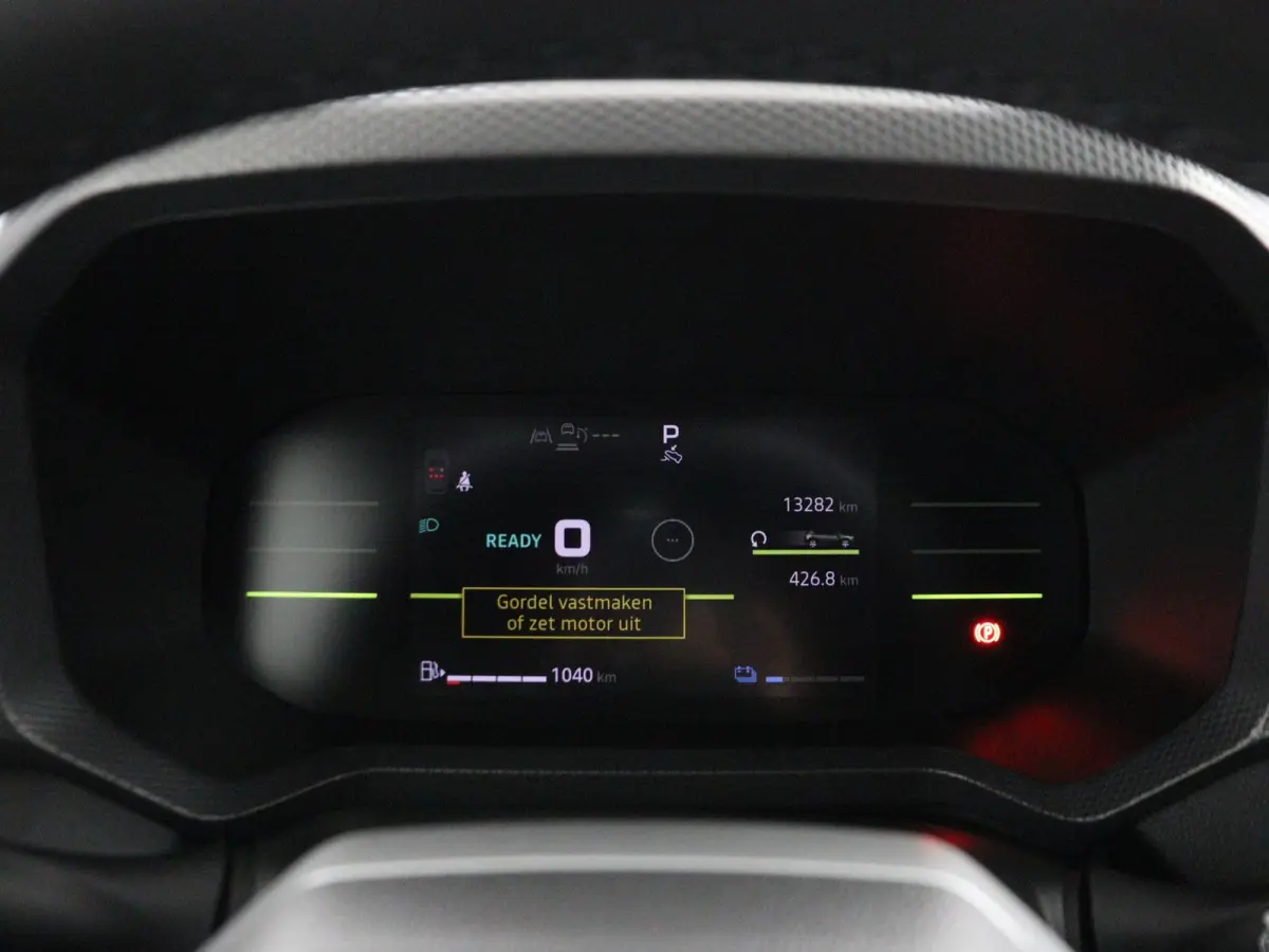 limited edition hybrid 155 | Parkeercamera | Navigatie | Stoel-, Stuur- & Voorruitverw. |