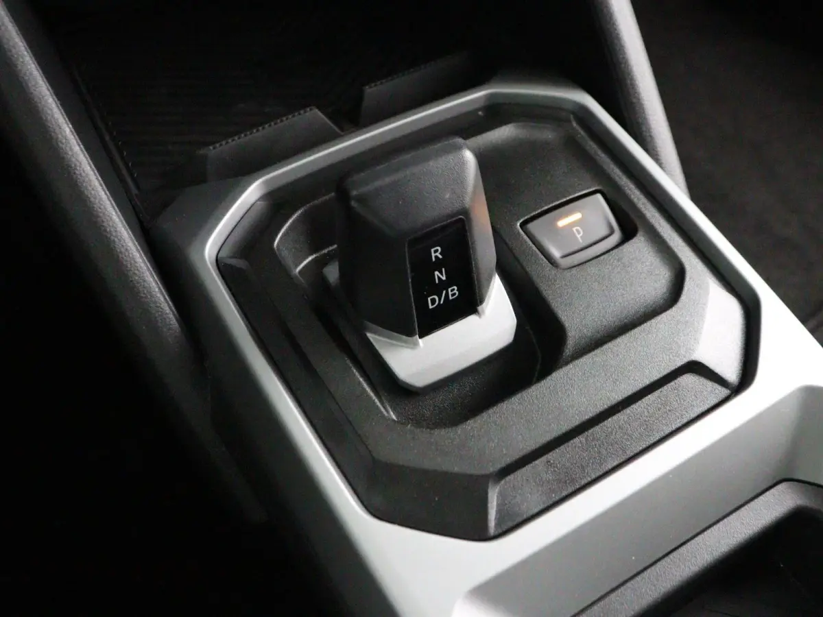 limited edition hybrid 155 | Parkeercamera | Navigatie | Stoel-, Stuur- & Voorruitverw. |