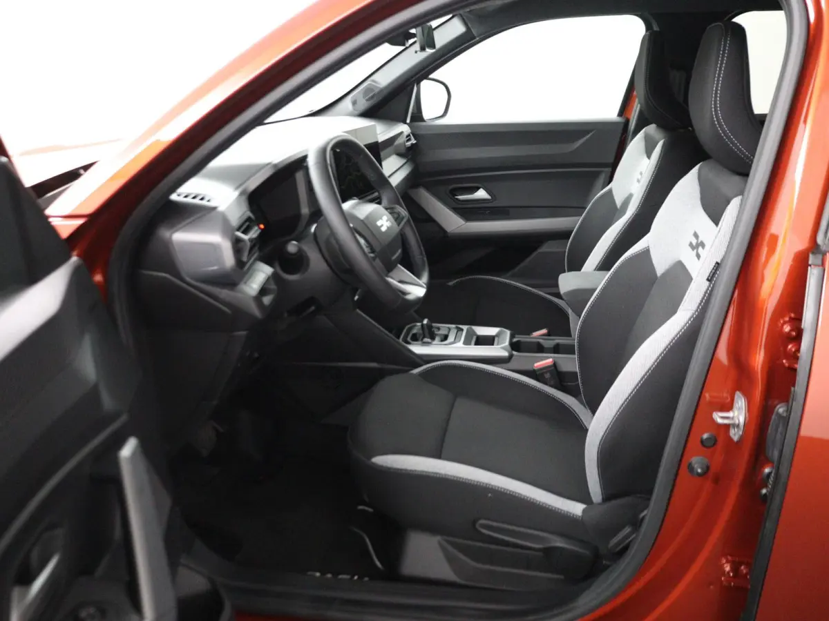 limited edition hybrid 155 | Parkeercamera | Navigatie | Stoel-, Stuur- & Voorruitverw. |