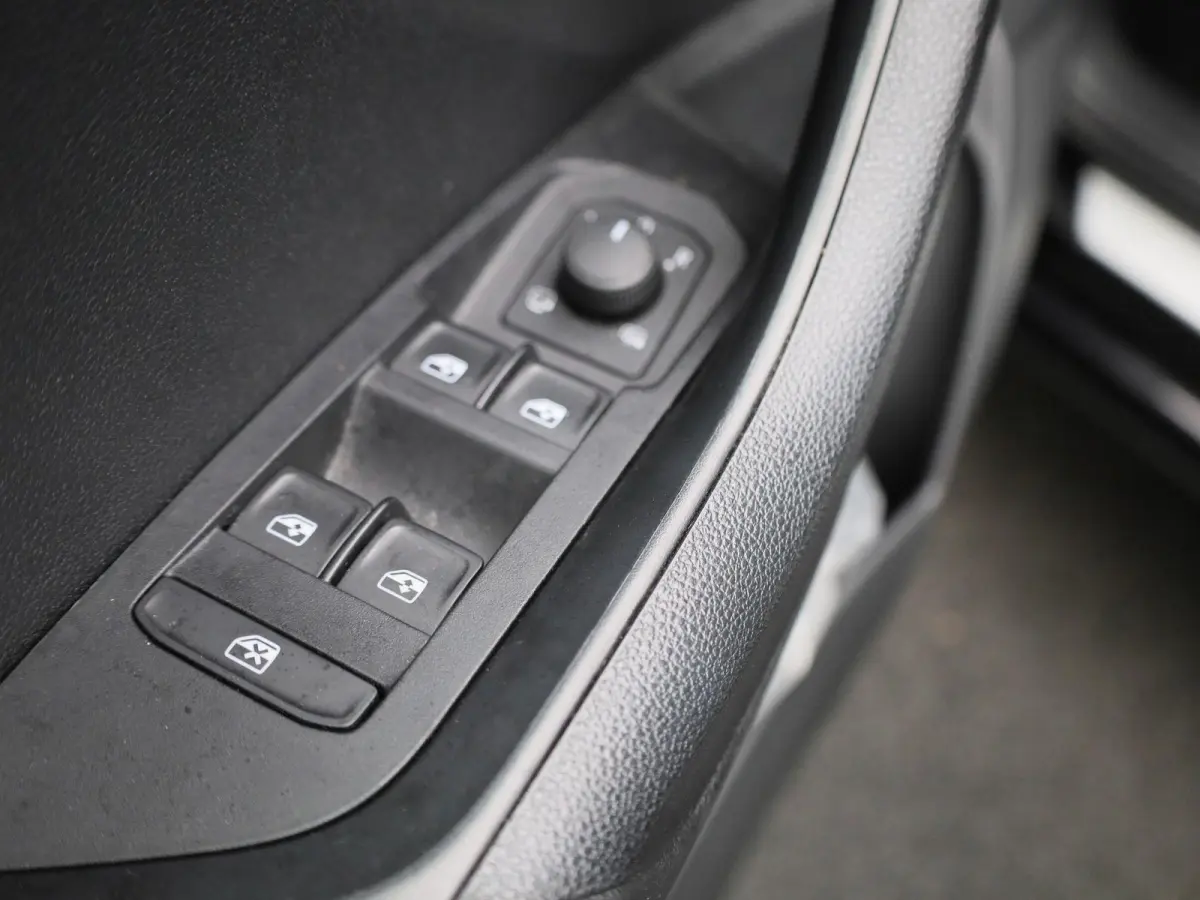 1.5 TSI ACT Business Edition | Automaat | Apple Carplay / Android Auto | Navigatie | camera | Virtual Cockpit | Verwarmde Stoelen | Cruise Control | Stuur verwarming