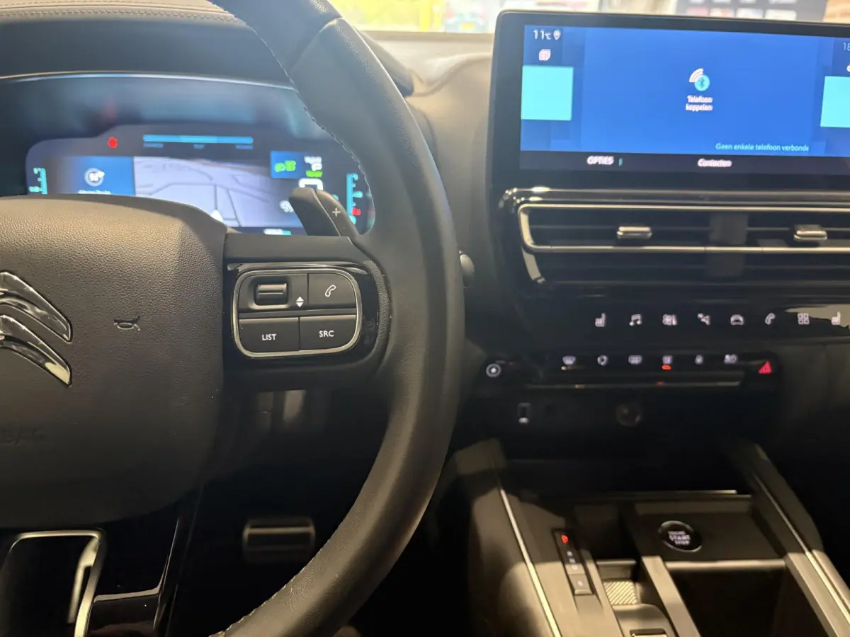 1.6 Plug-in Hybrid 225 Shine | APPLE CARPLAY & ANDROID AUTO | STOELVERWARMING | ADAPT. CRUISE | CAMERA |