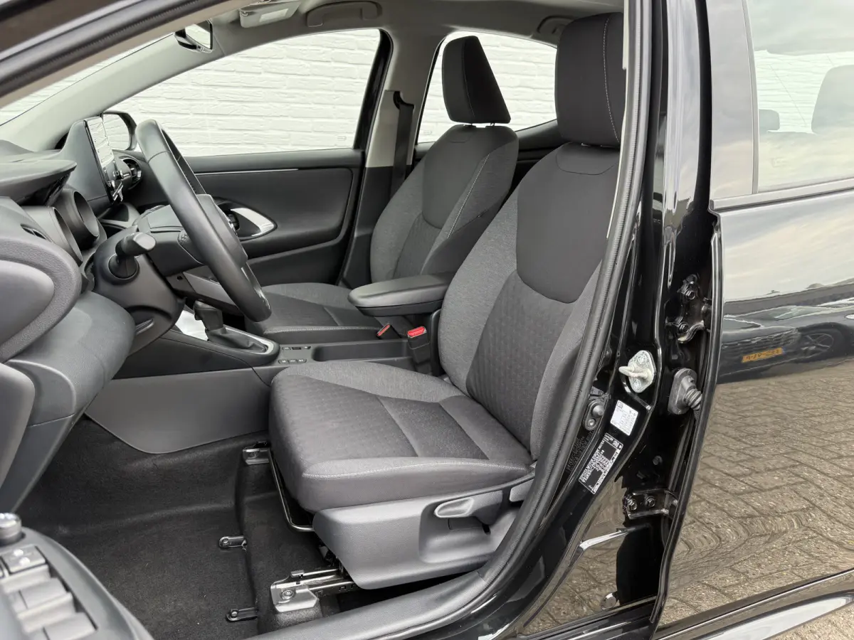 1.5 Hybrid Dynamic | Trekhaak | CarPlay | ACC | Camera | Keyless | 16 inch