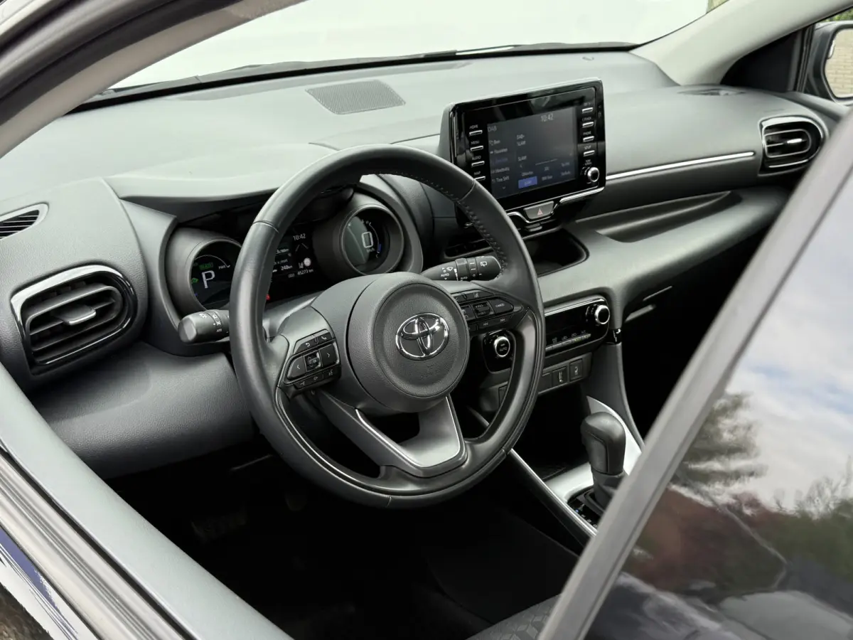 1.5 Hybrid Dynamic | Trekhaak | CarPlay | ACC | Camera | Keyless | 16 inch