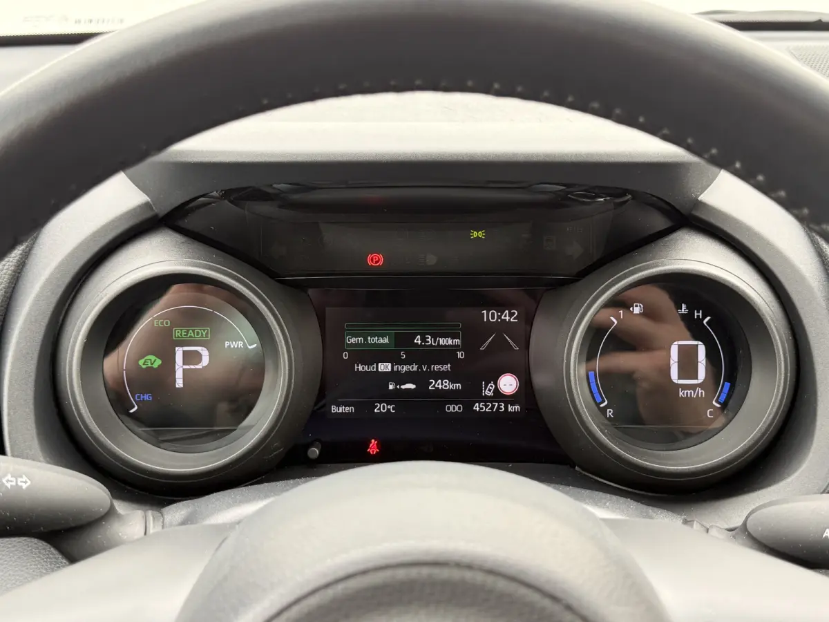 1.5 Hybrid Dynamic | Trekhaak | CarPlay | ACC | Camera | Keyless | 16 inch