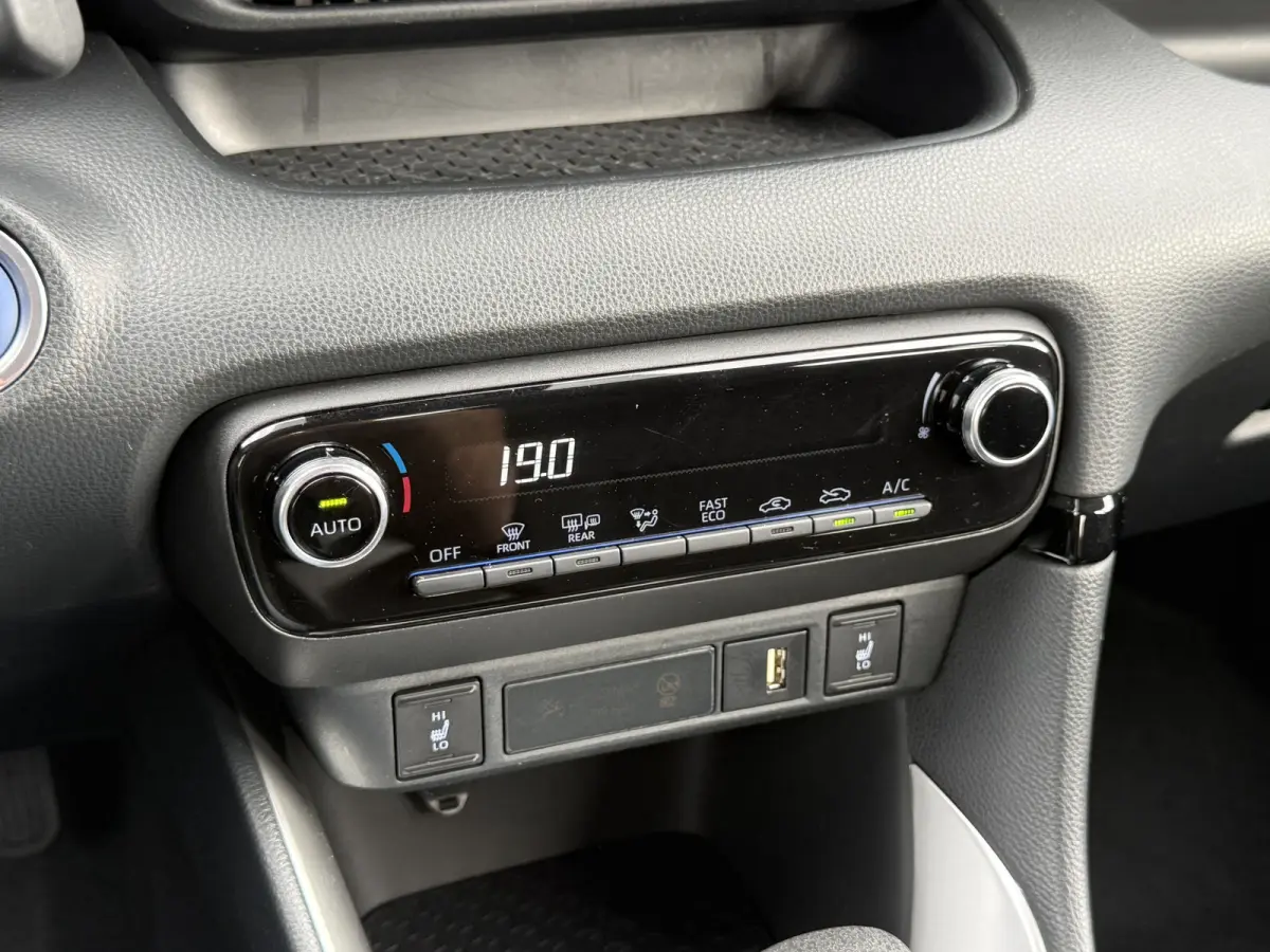1.5 Hybrid Dynamic | Trekhaak | CarPlay | ACC | Camera | Keyless | 16 inch