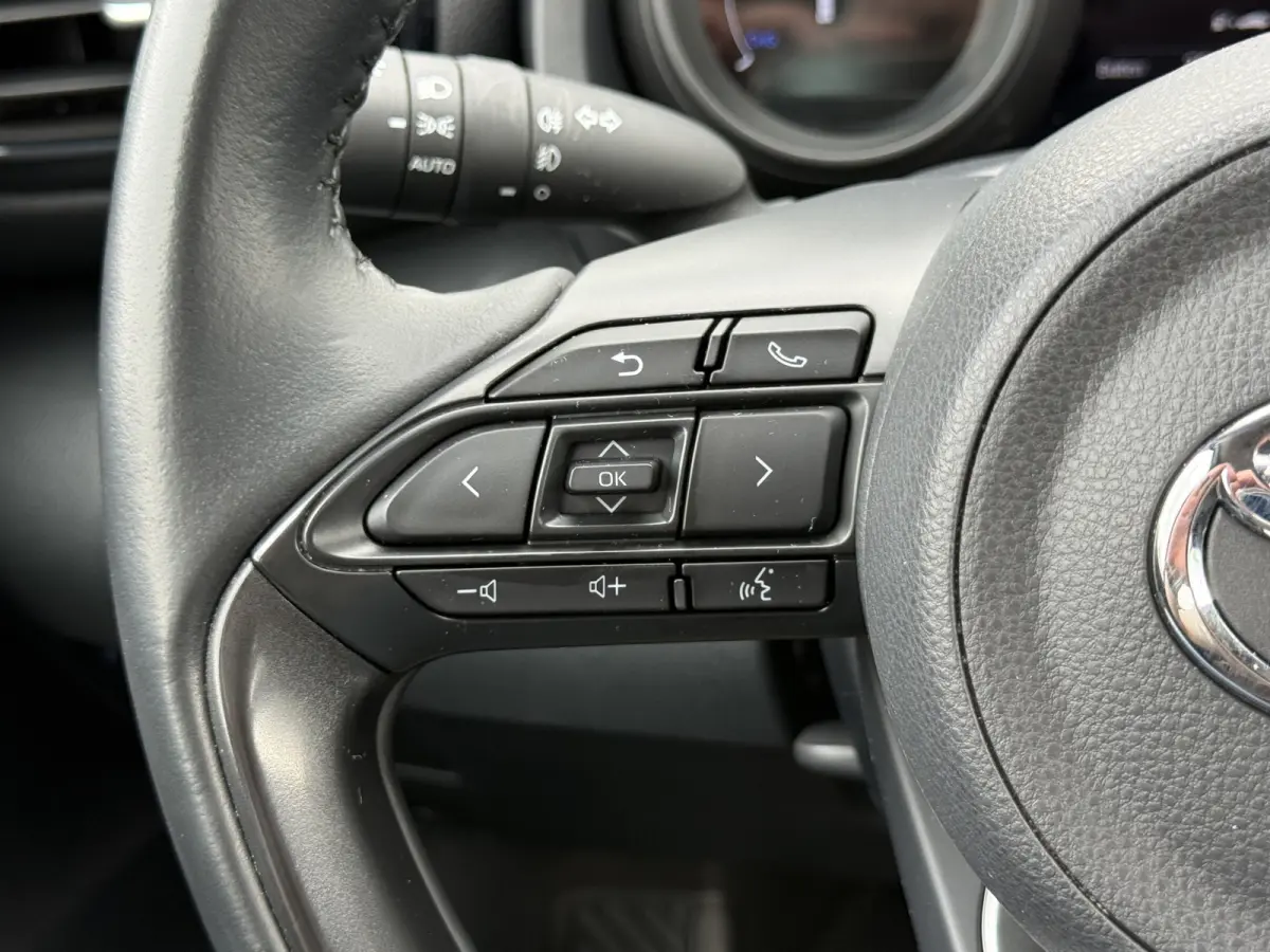 1.5 Hybrid Dynamic | Trekhaak | CarPlay | ACC | Camera | Keyless | 16 inch
