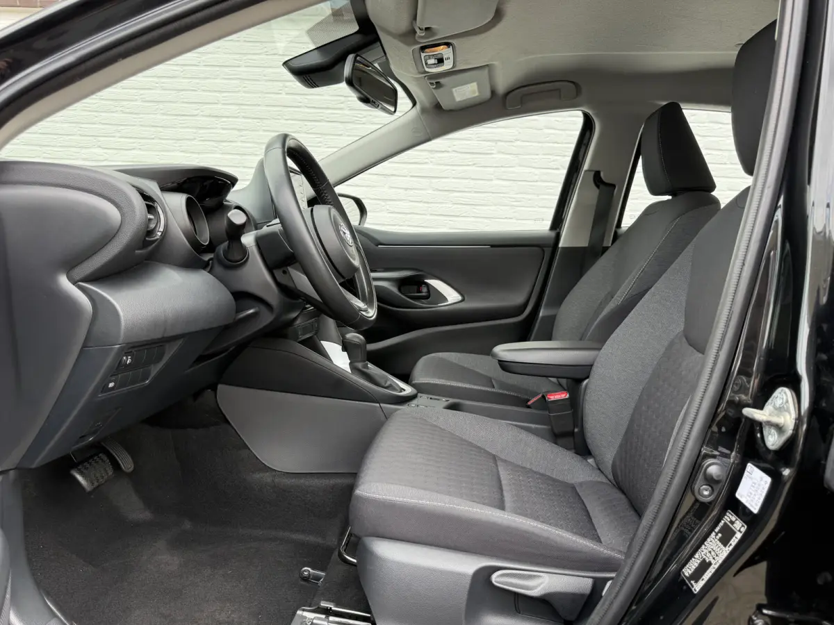 1.5 Hybrid Dynamic | Trekhaak | CarPlay | ACC | Camera | Keyless | 16 inch