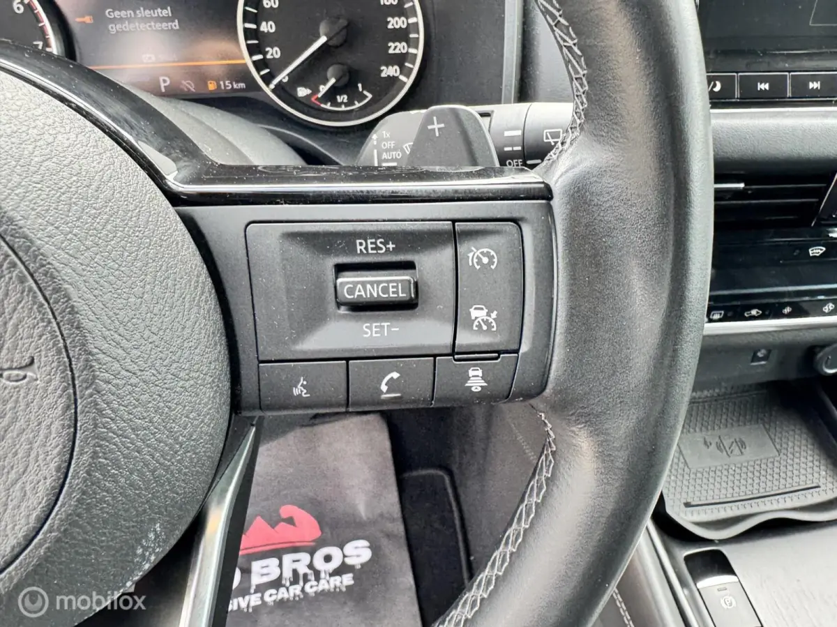 1.3 MHEV Hybride Xtronic N-Connecta Two-Tone