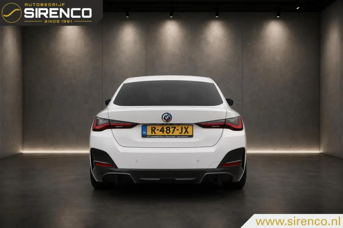 eDrive40 M-sport 84 kWh | virtual widescreen cockpit | adaptieve cruise control | led | camera | high executive |