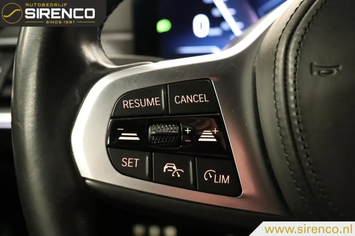 eDrive40 M-sport 84 kWh | virtual widescreen cockpit | adaptieve cruise control | led | camera | high executive |
