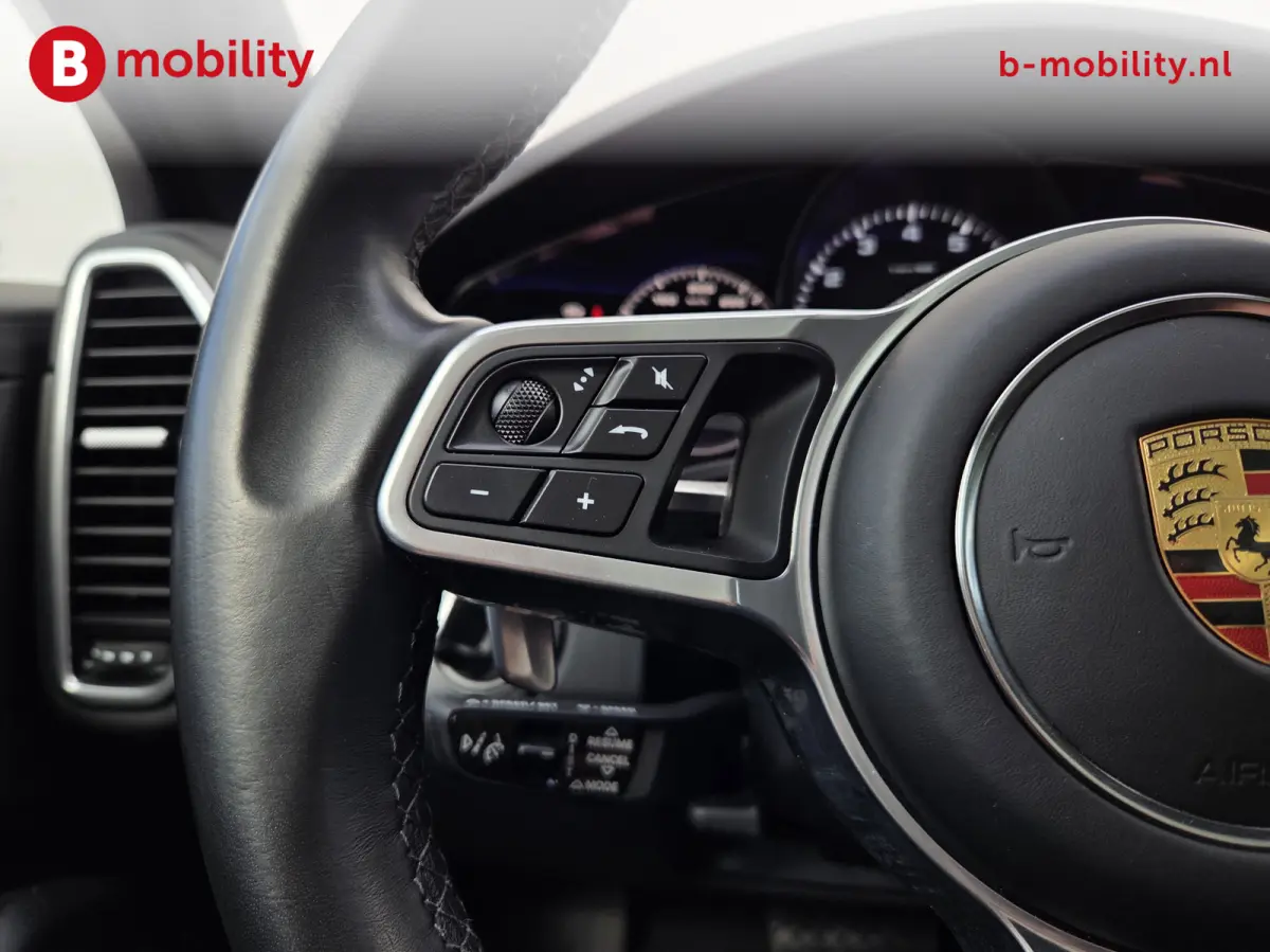 3.0 E-Hybrid Sport Chrono Panoramadak Trekhaak 3500kg NL Auto! | Soft Close | BOSE | Comfortstoelen | Luchtvering