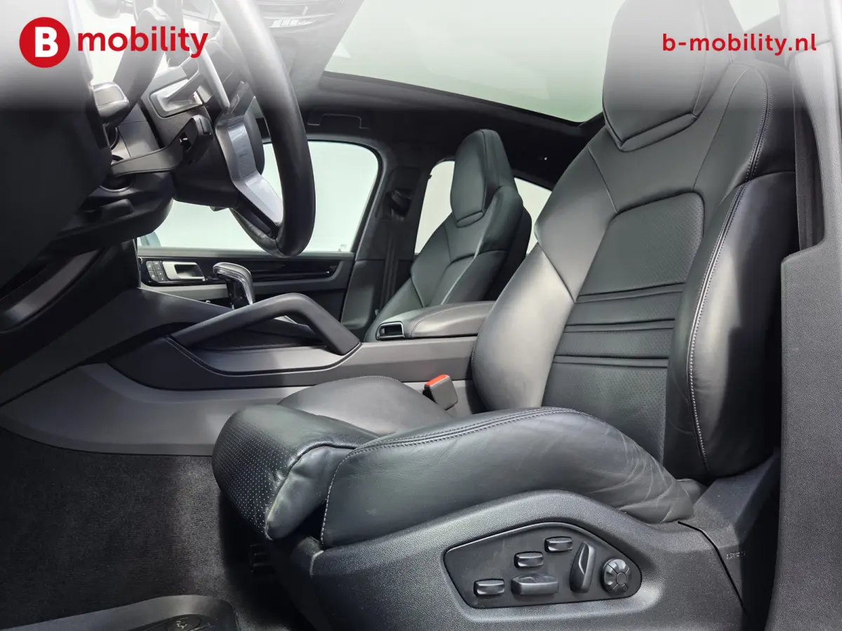 3.0 E-Hybrid Sport Chrono Panoramadak Trekhaak 3500kg NL Auto! | Soft Close | BOSE | Comfortstoelen | Luchtvering