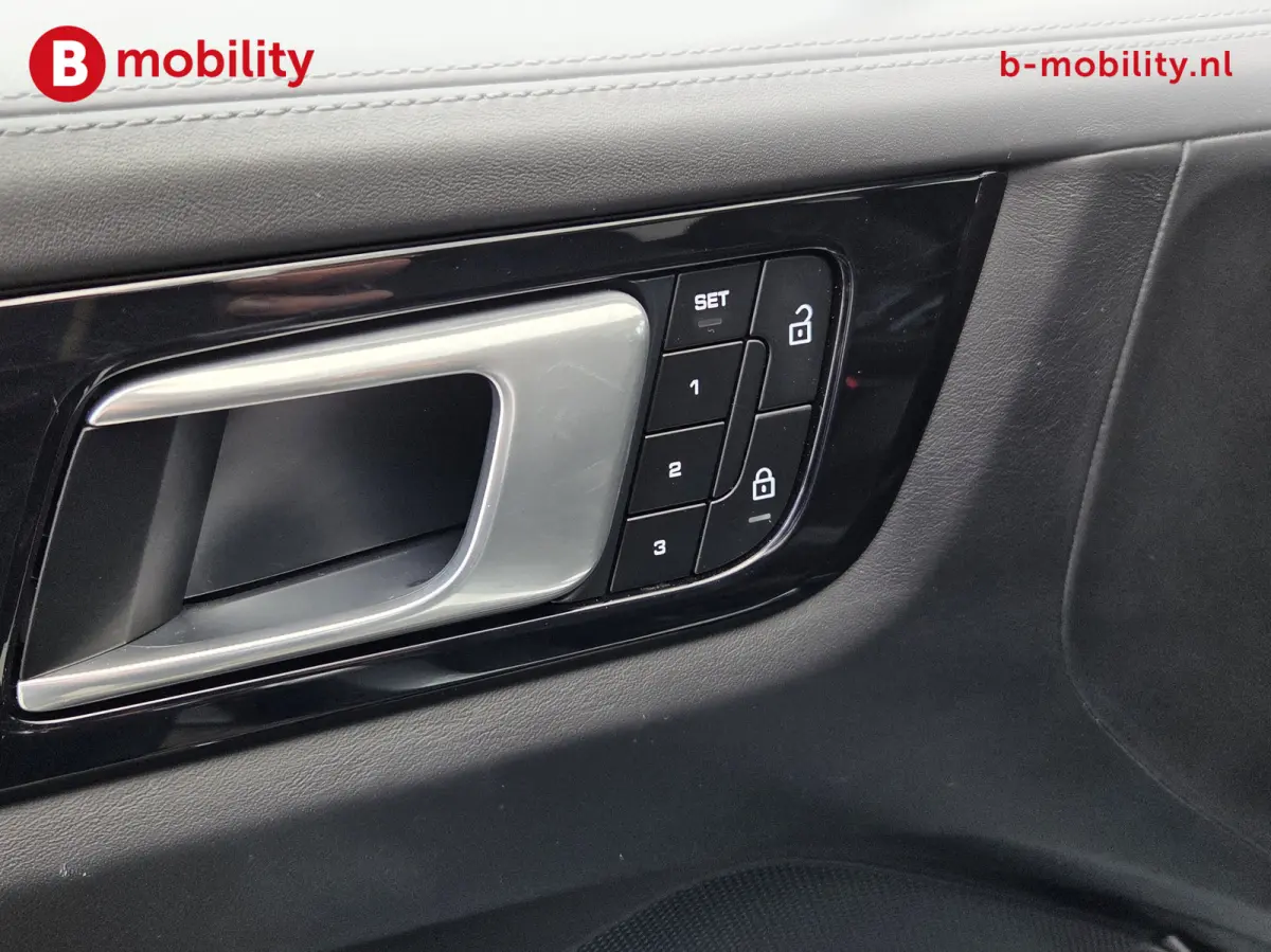 3.0 E-Hybrid Sport Chrono Panoramadak Trekhaak 3500kg NL Auto! | Soft Close | BOSE | Comfortstoelen | Luchtvering