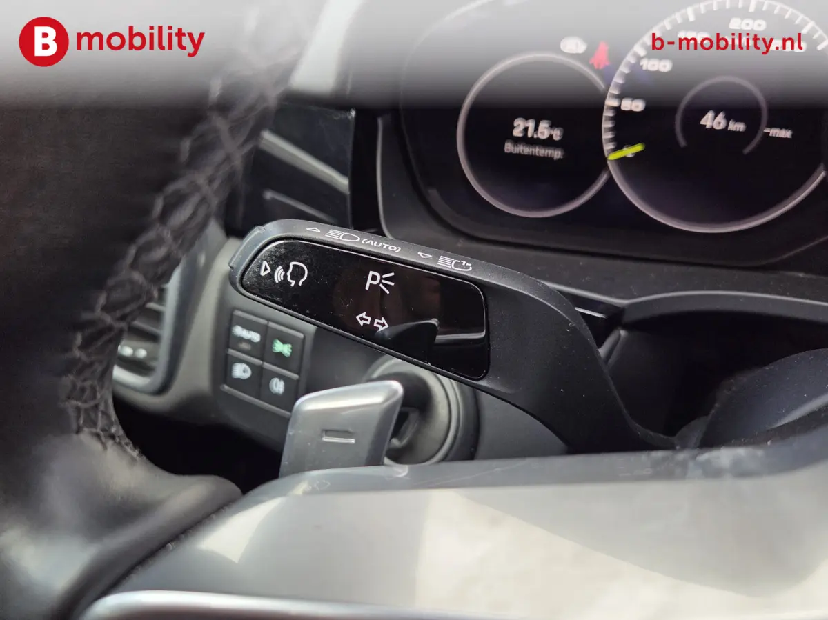 3.0 E-Hybrid Sport Chrono Panoramadak Trekhaak 3500kg NL Auto! | Soft Close | BOSE | Comfortstoelen | Luchtvering