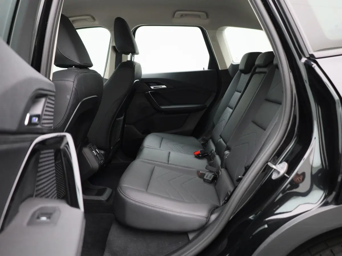 xDrive25e | Automaat | LMV | Parkeer sensoren | Virtual cockpit | Camera | Climate control | Apple carplay  | Navigatie | Elec. achterklep | Leder | Bluetooth | DAB