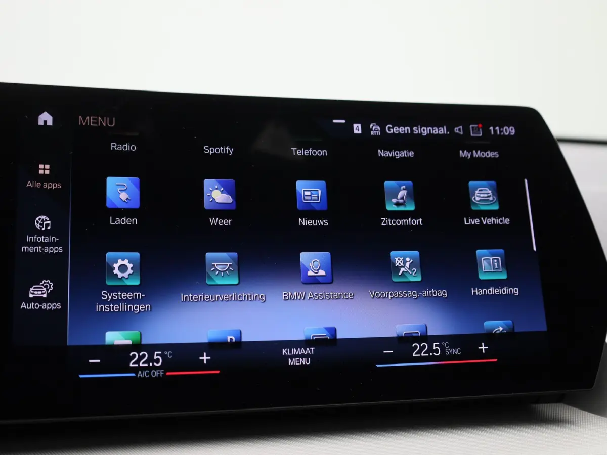 xDrive25e | Automaat | LMV | Parkeer sensoren | Virtual cockpit | Camera | Climate control | Apple carplay  | Navigatie | Elec. achterklep | Leder | Bluetooth | DAB
