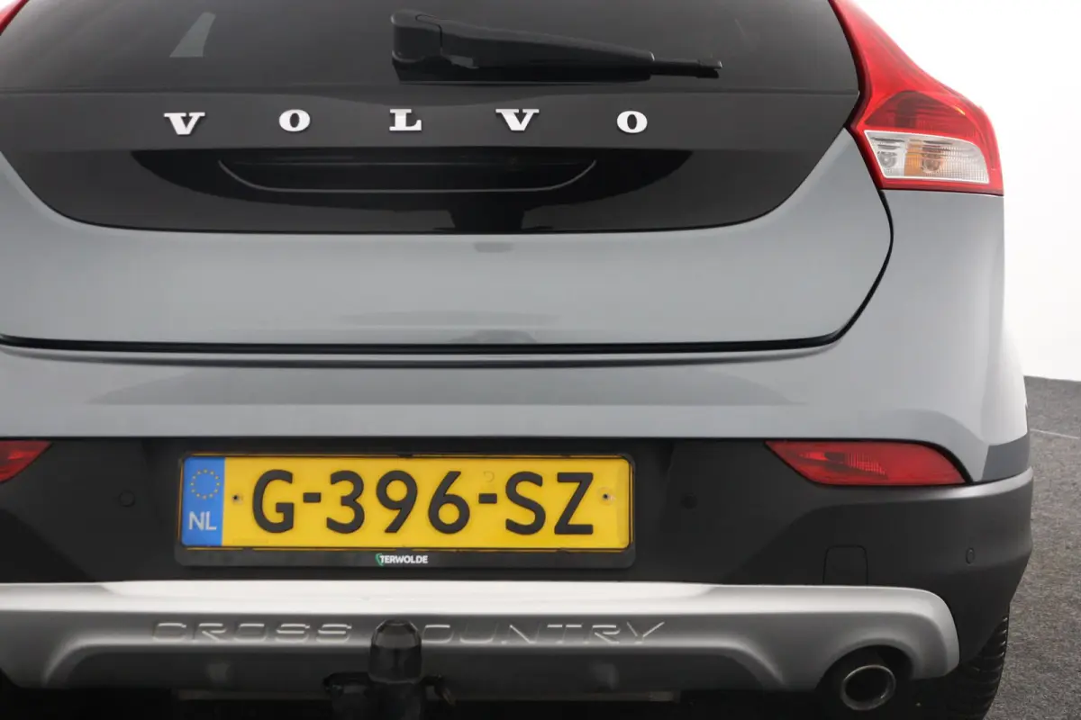 1.5 T3 Polar+ Luxury | AUTOMAAT | Trekhaak | Adapt. Cruise | Standkachel |