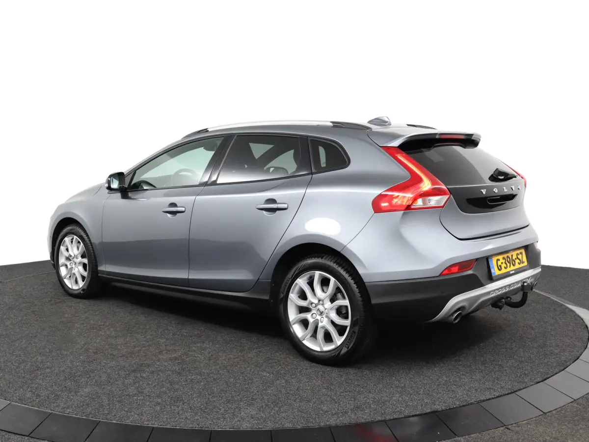 1.5 T3 Polar+ Luxury | AUTOMAAT | Trekhaak | Adapt. Cruise | Standkachel |