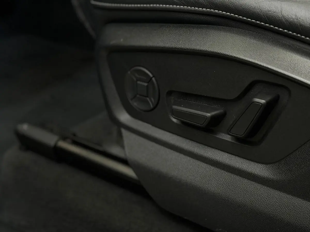 S line 55 TFSI e Quattro Black Optik Aut*Navi*Matrix*Pano*INCL BTW*