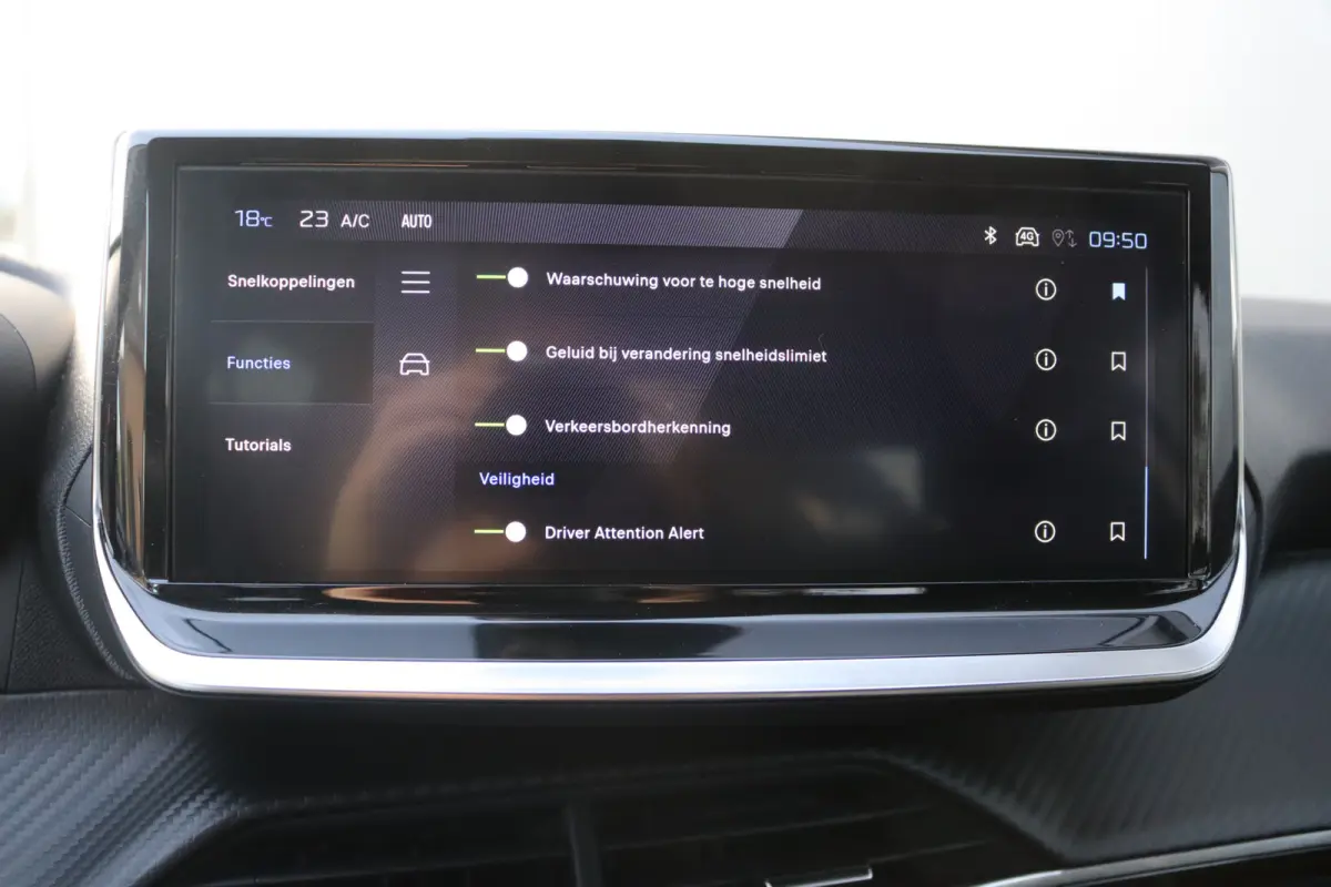 1.2 PureT. 100PK Allure Carplay-android/Parkeerhulp/Cruise-control