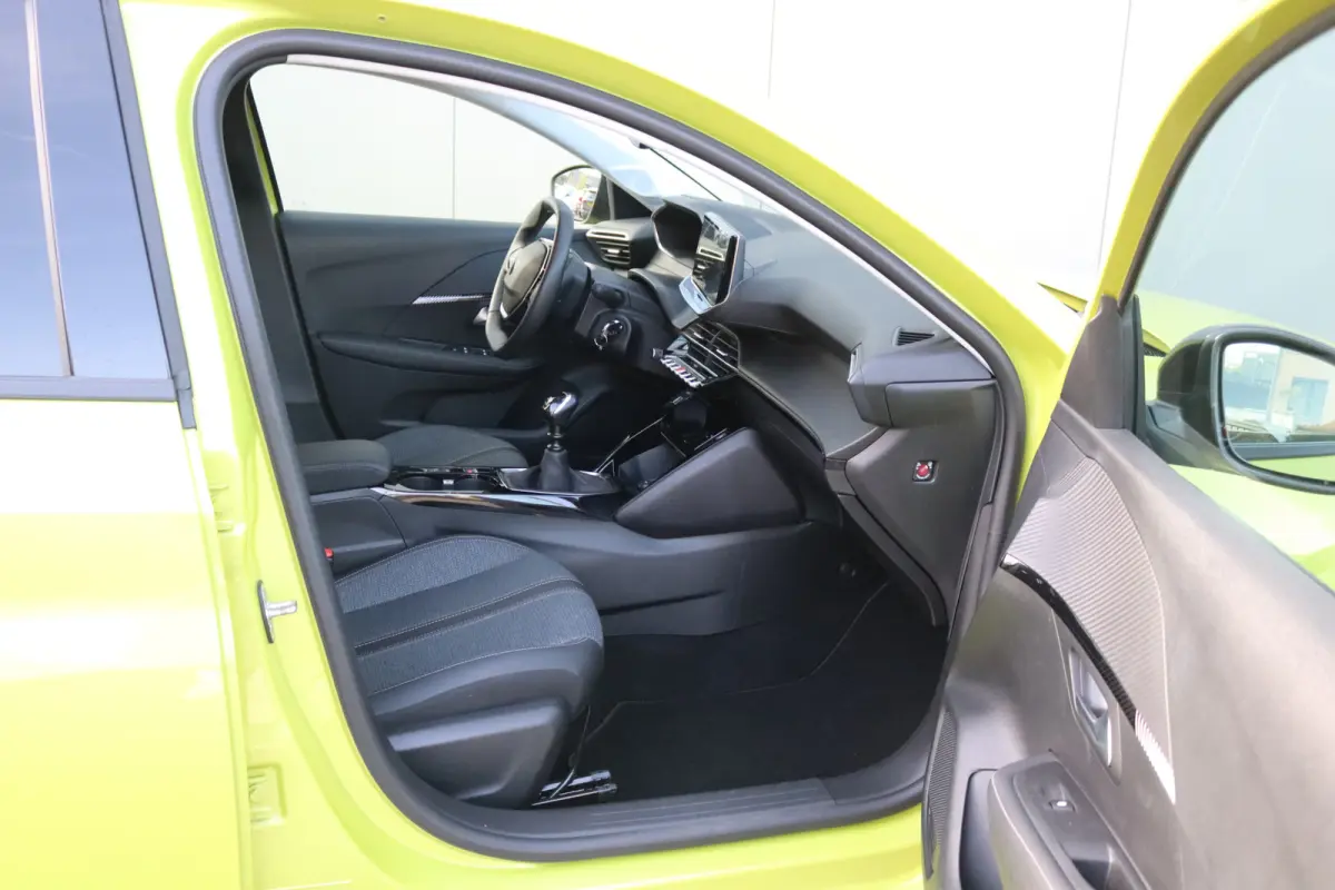 1.2 PureT. 100PK Allure Carplay-android/Parkeerhulp/Cruise-control
