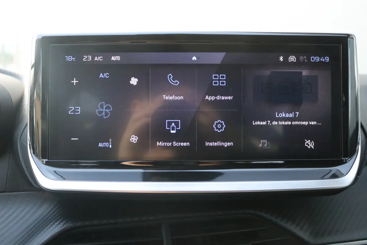 1.2 PureT. 100PK Allure Carplay-android/Parkeerhulp/Cruise-control
