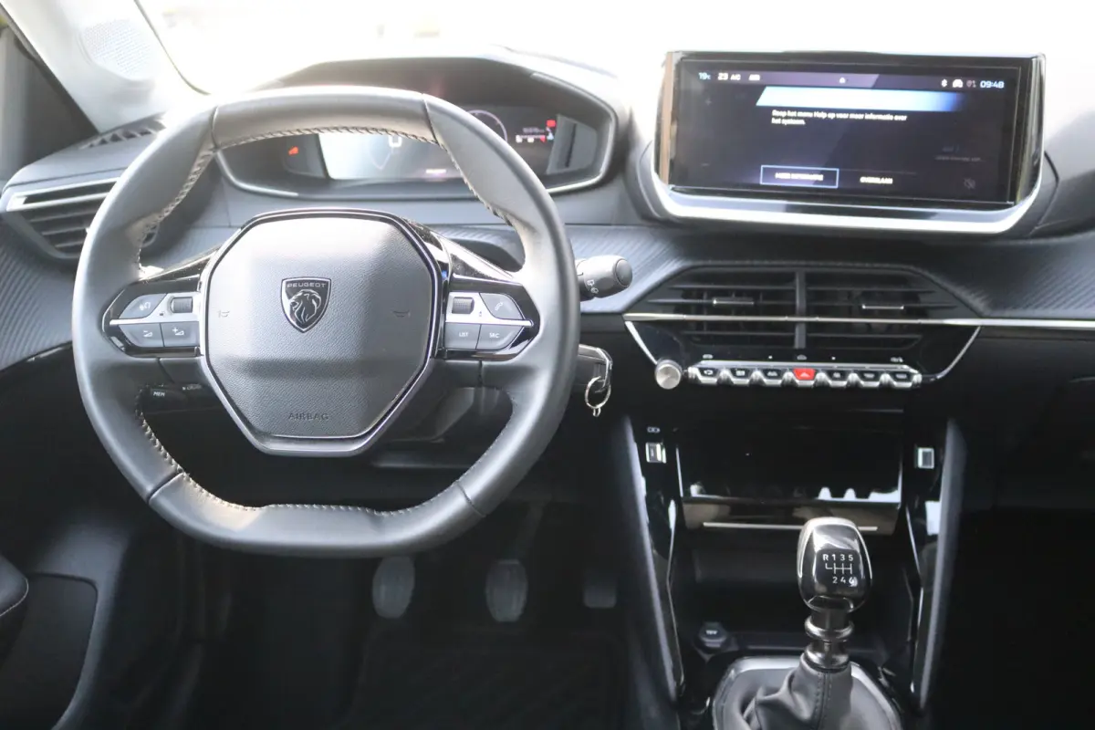 1.2 PureT. 100PK Allure Carplay-android/Parkeerhulp/Cruise-control