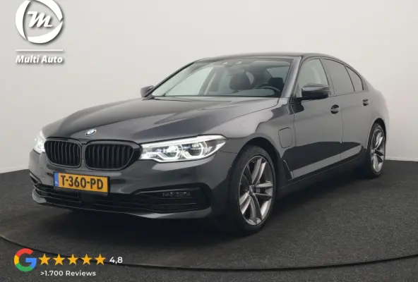 530e iPerformance Sportline PHEV 252pk | Adaptive Cruise | Camera | Sportstoelen Verwarmd | 19"L.M | Adaptive LED | Sfeerverlichting | Apple Carplay |