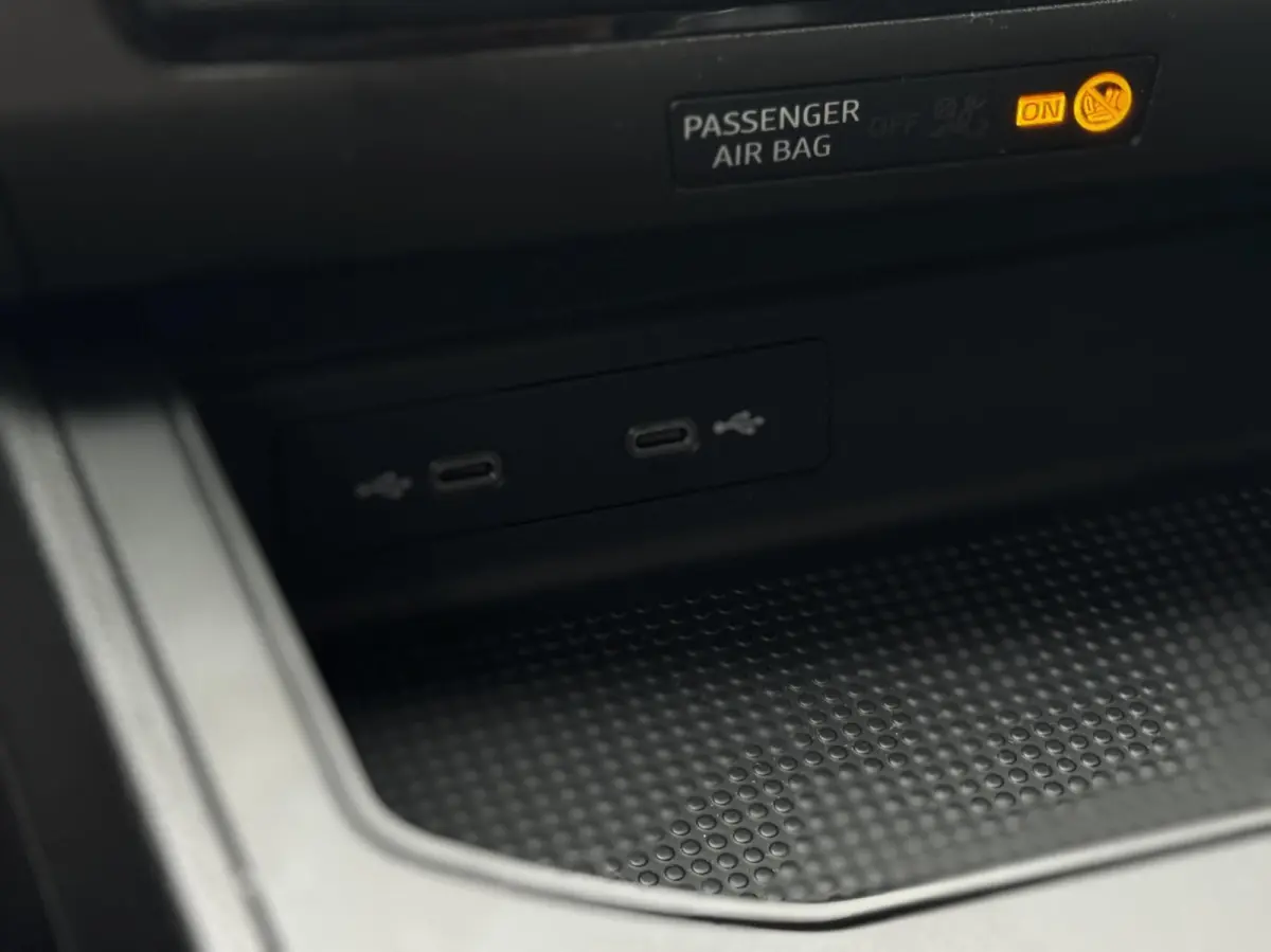 1.0 EcoTSI FR|LED|17"|Clima|Carplay|PDC|ACC|BTW
