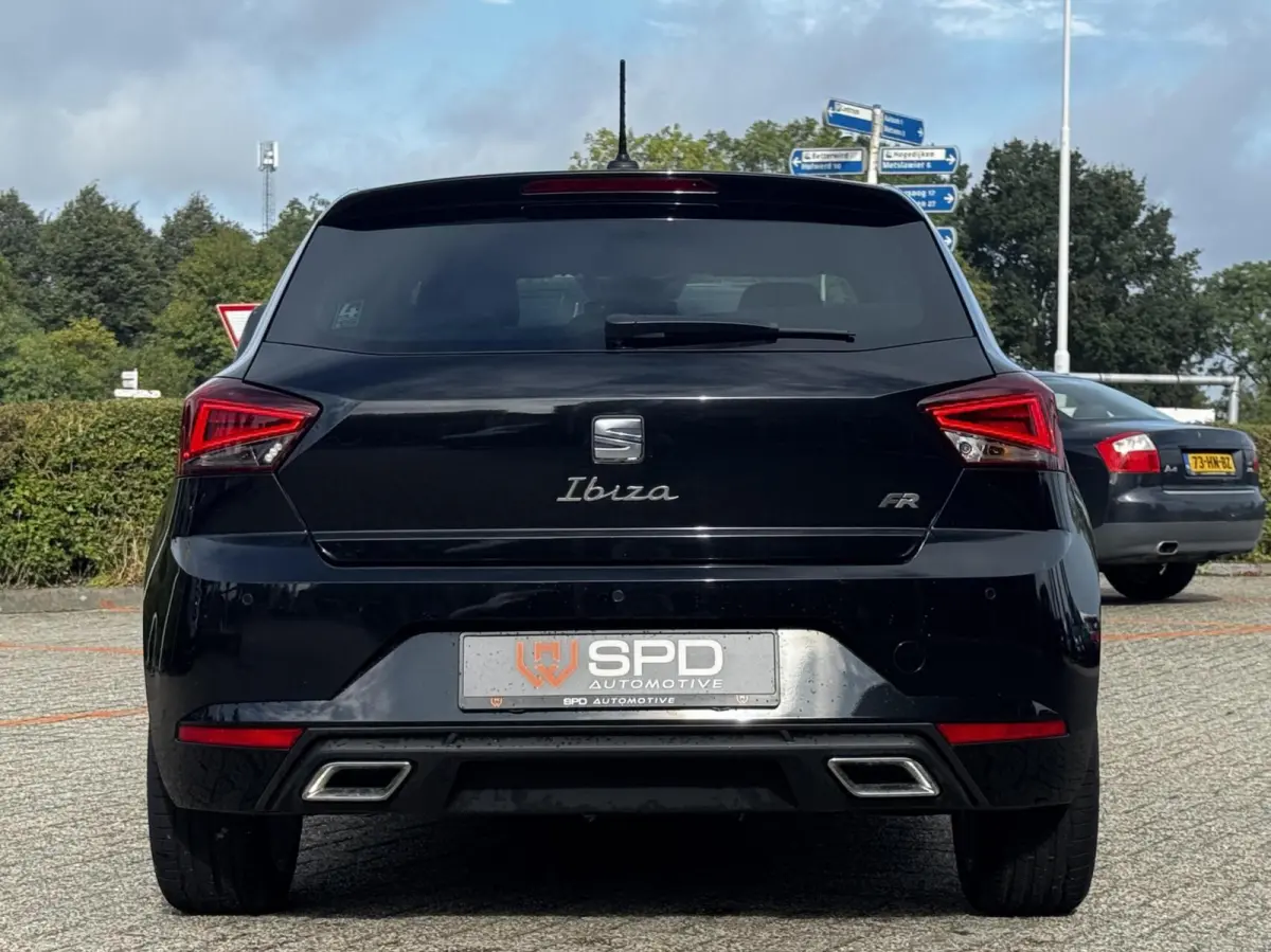 1.0 EcoTSI FR|LED|17"|Clima|Carplay|PDC|ACC|BTW