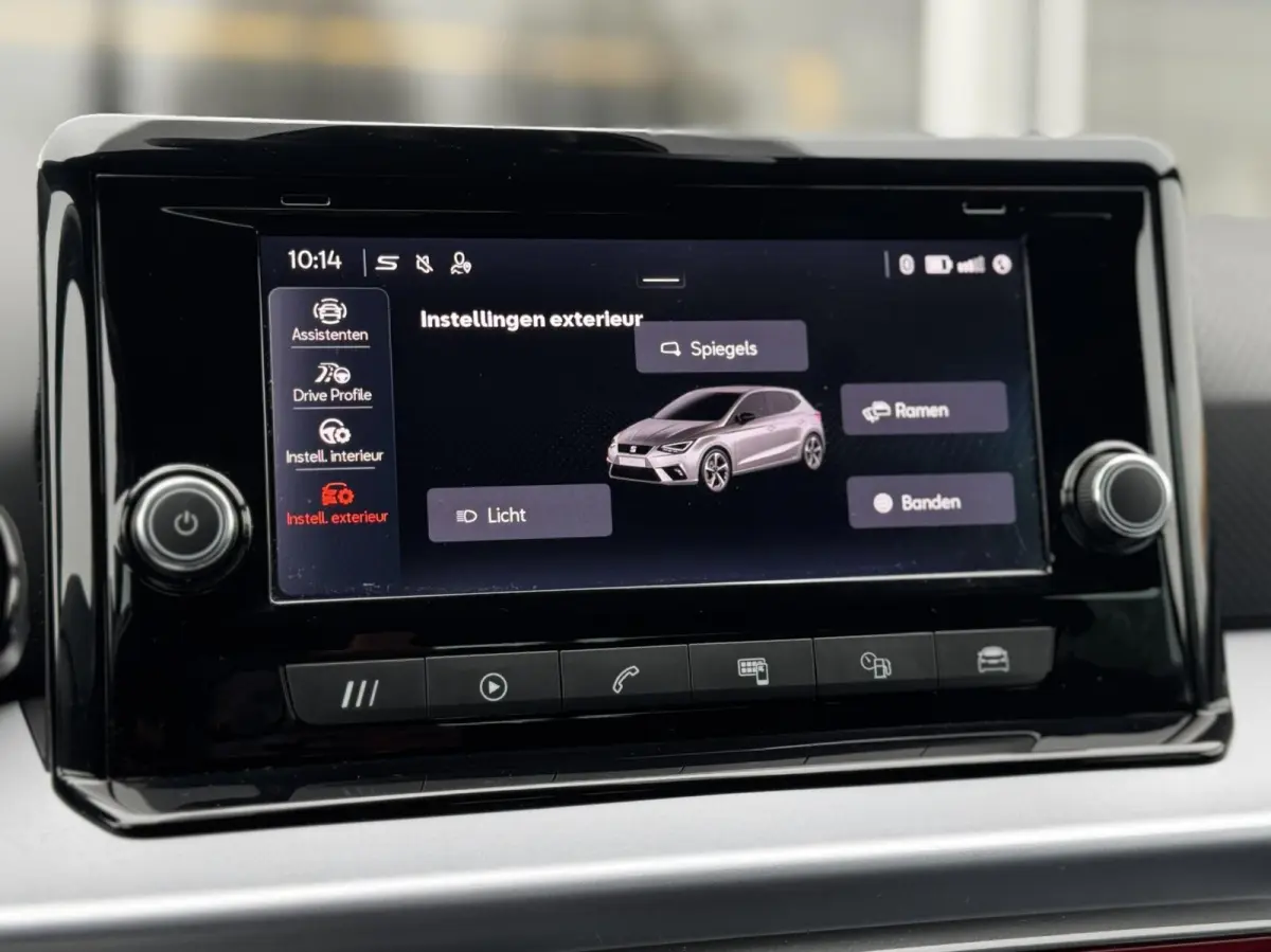 1.0 EcoTSI FR|LED|17"|Clima|Carplay|PDC|ACC|BTW