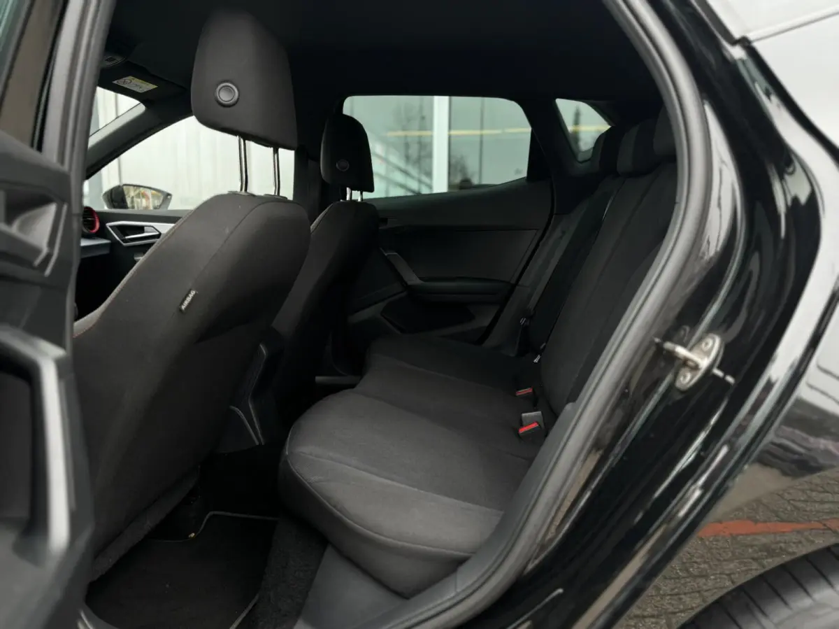 1.0 EcoTSI FR|LED|17"|Clima|Carplay|PDC|ACC|BTW