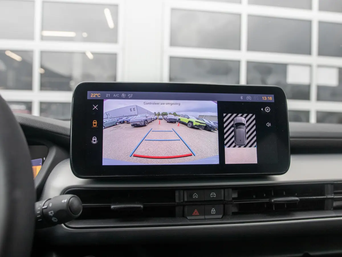 1.2 e-Hybrid Summit | Infotainment&Conv. Pack | Winter Pack | Bicolore